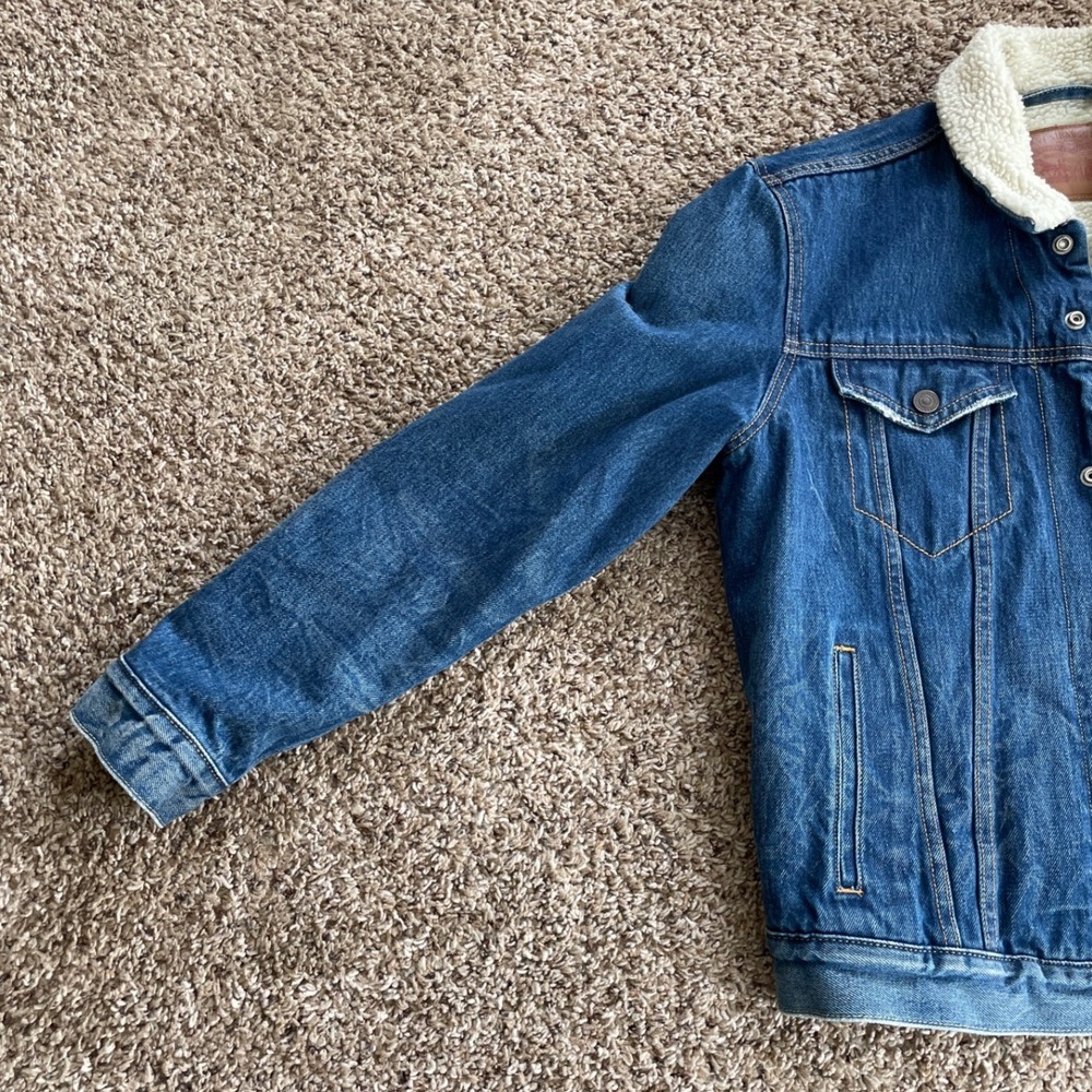 Levis Mens Sherpa Lined Denim Trucker Jacket Medium Wash Blue Size M 16365-0044 - Picture 5 of 12